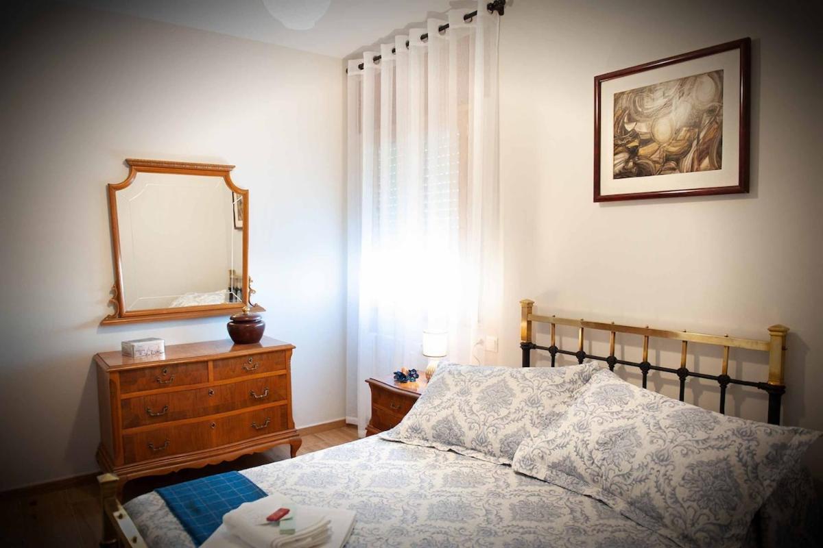 Casa Rural Micaela En Navas De Oro Eksteriør billede